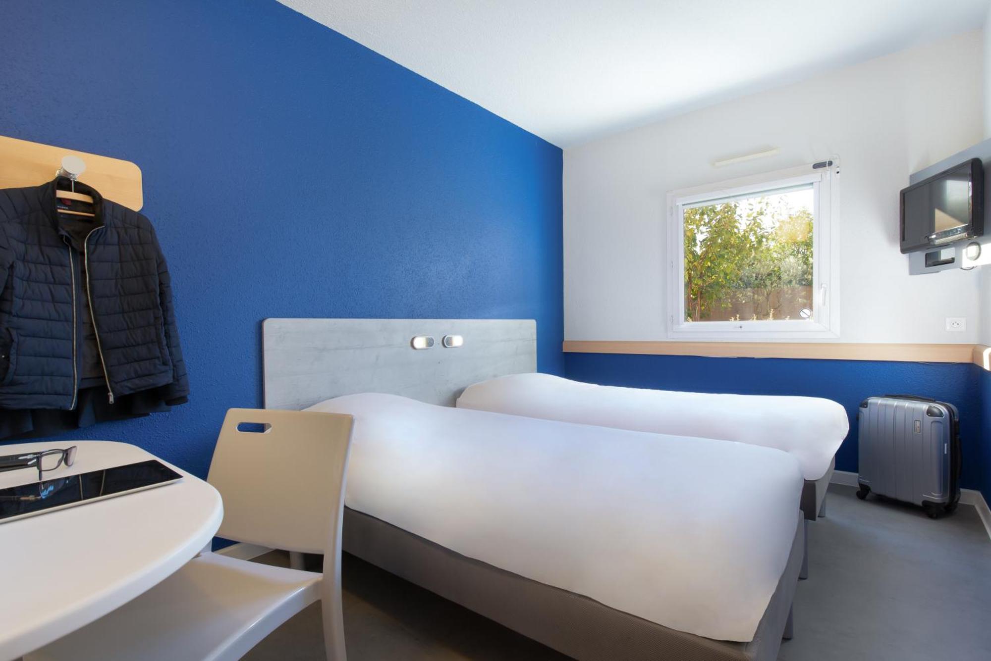 Ibis Budget Saint-Maximin Экстерьер фото